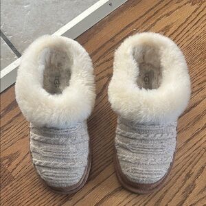 UGG Women's Beige Knit Slippers